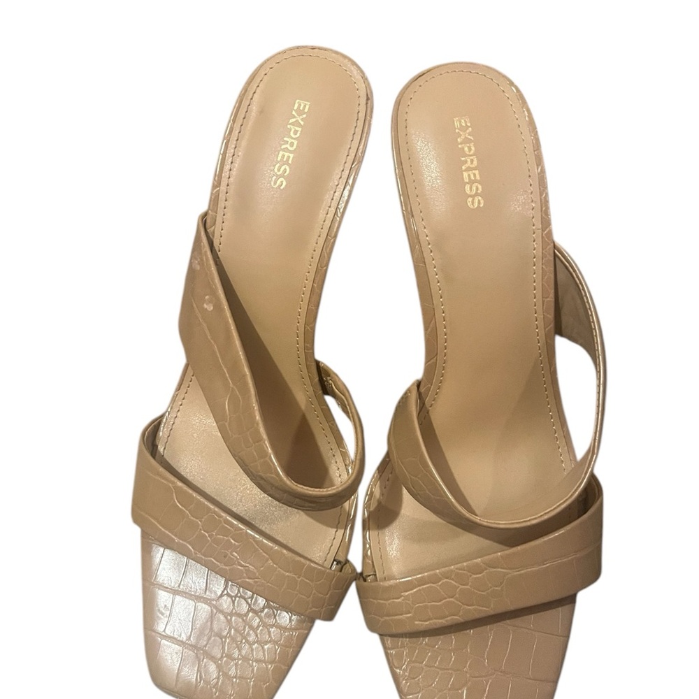 EUC Leather Express Sandals